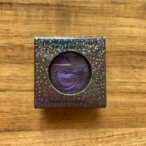 Mac eyeshadow